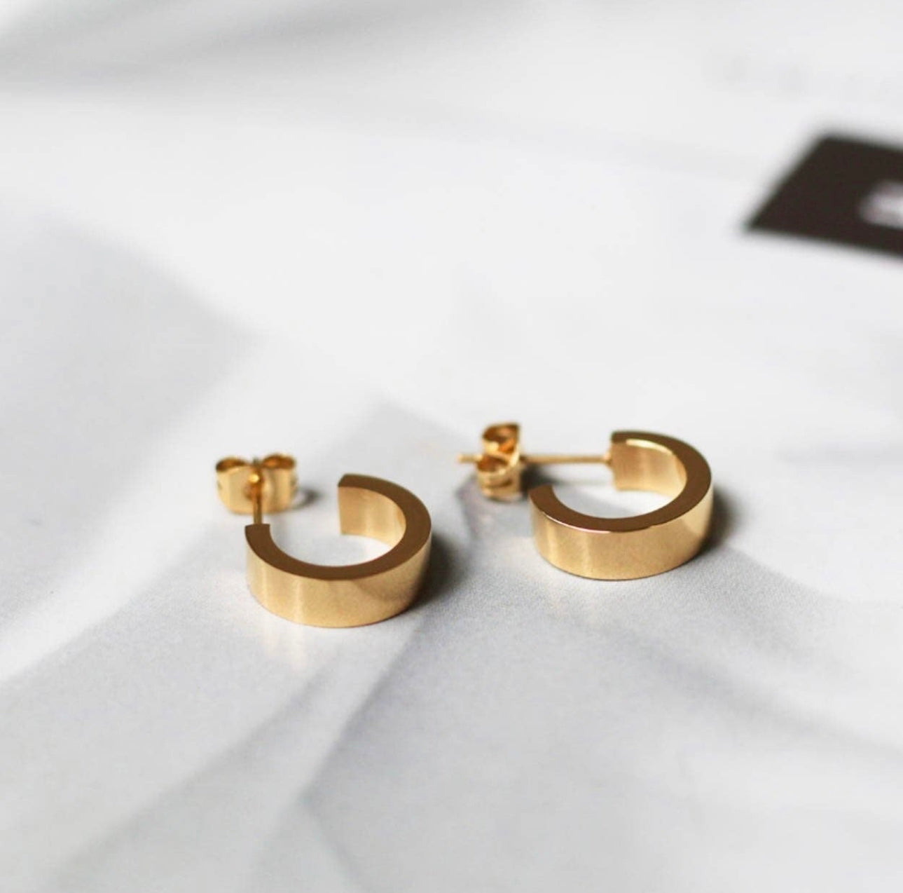 Minimalist Hoop Earrings